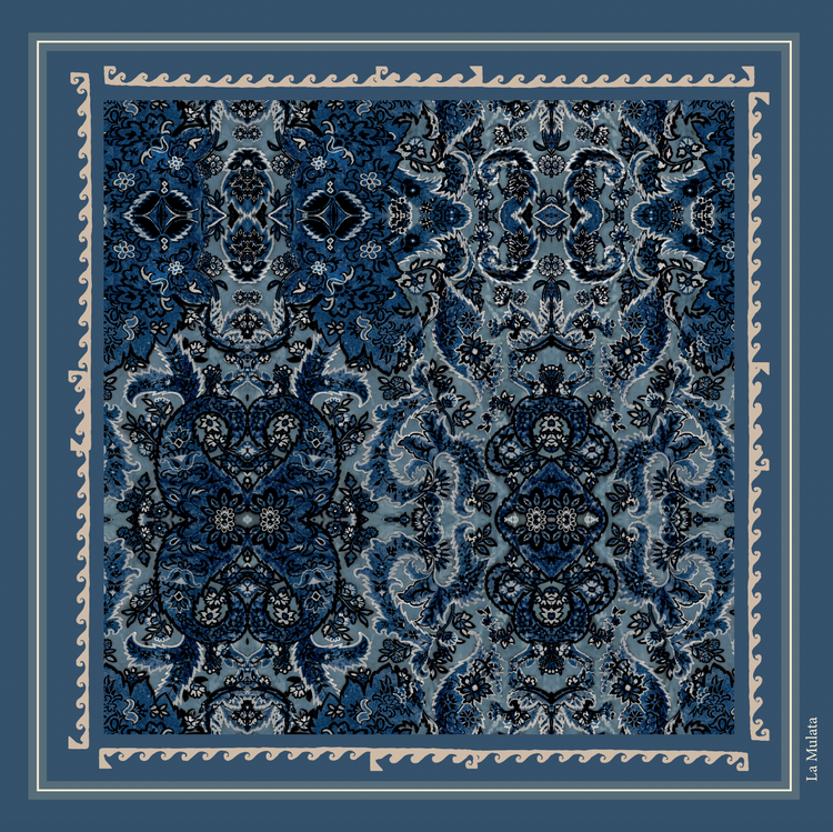 
                  
                    Pareo china azul
                  
                