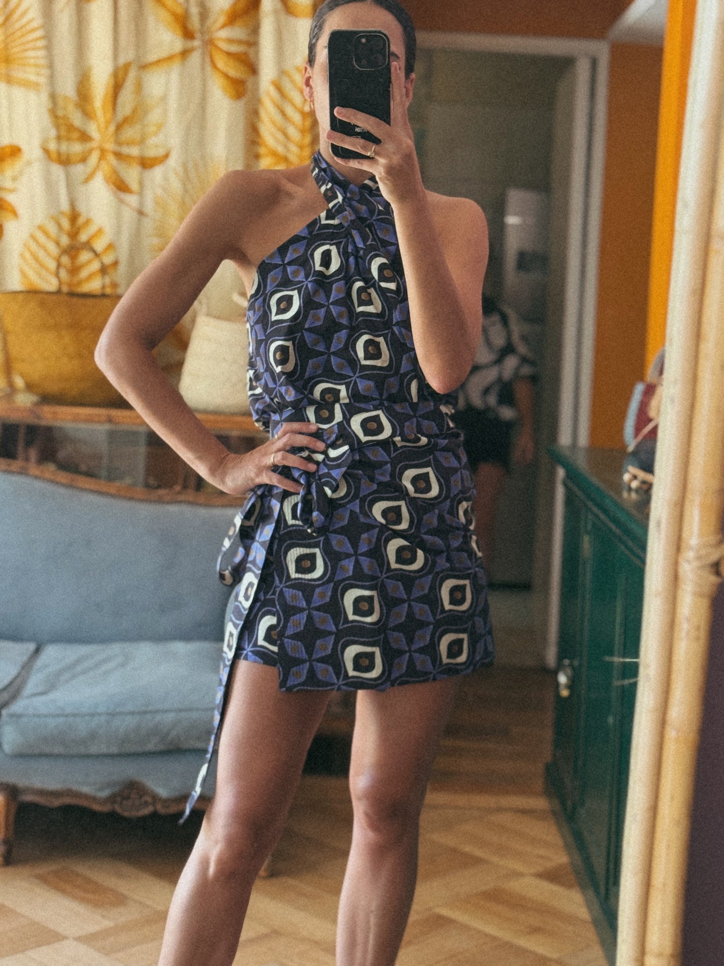 
                  
                    Mini geometrica azul
                  
                