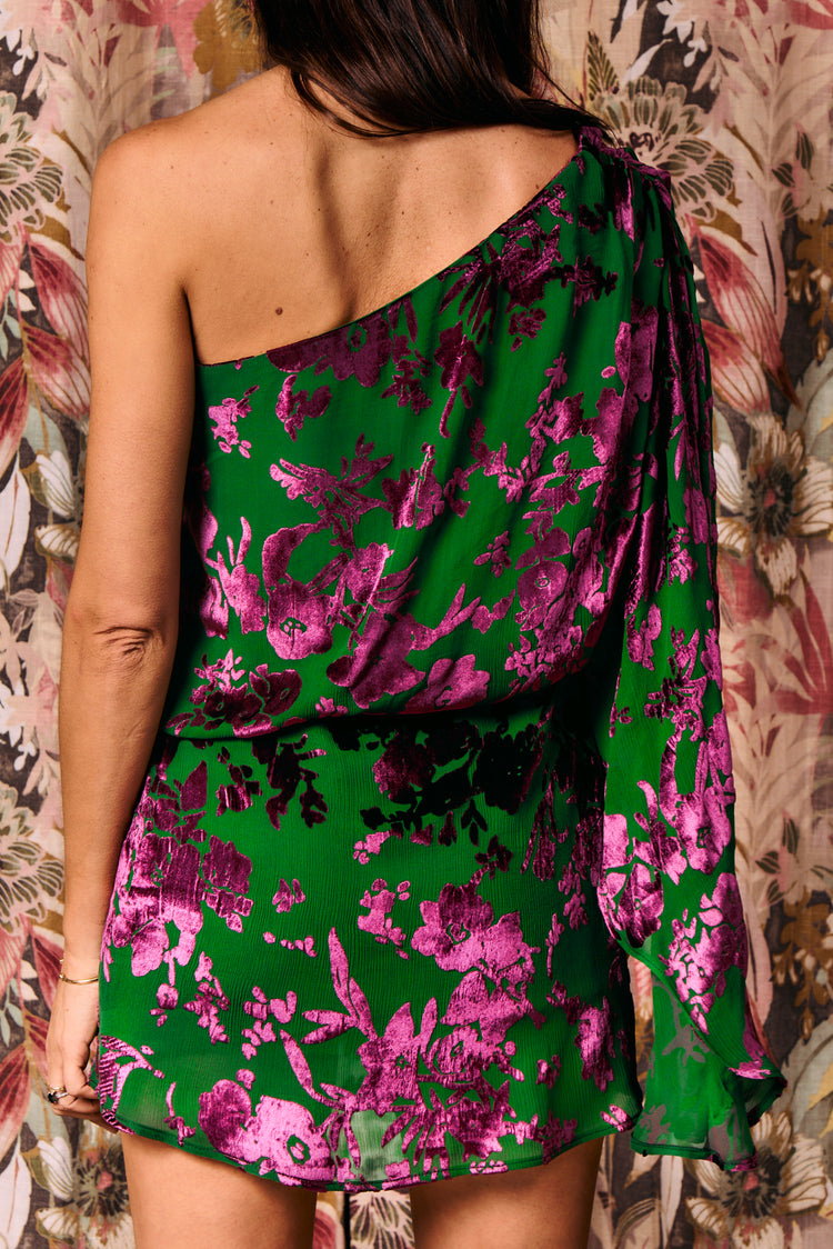 
                  
                    Vestido flores terciopelo
                  
                