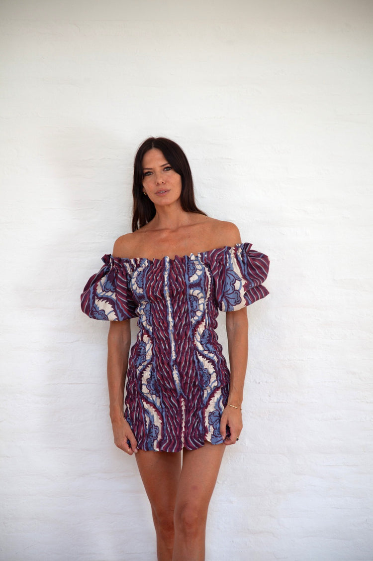 
                  
                    Vestido elasticádo rococó rojo celete
                  
                
